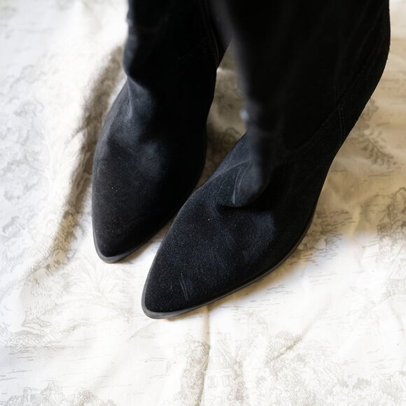 Blondo Black Wylde Suede Boot Waterproof  NEW Pointed Western Theme $229 - Picture 7 of 7